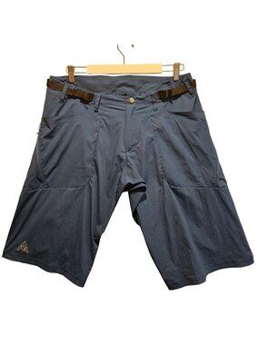 7Meshinc.com Long shorts mens L blue side cinch big zip pockets gorpcore hipster